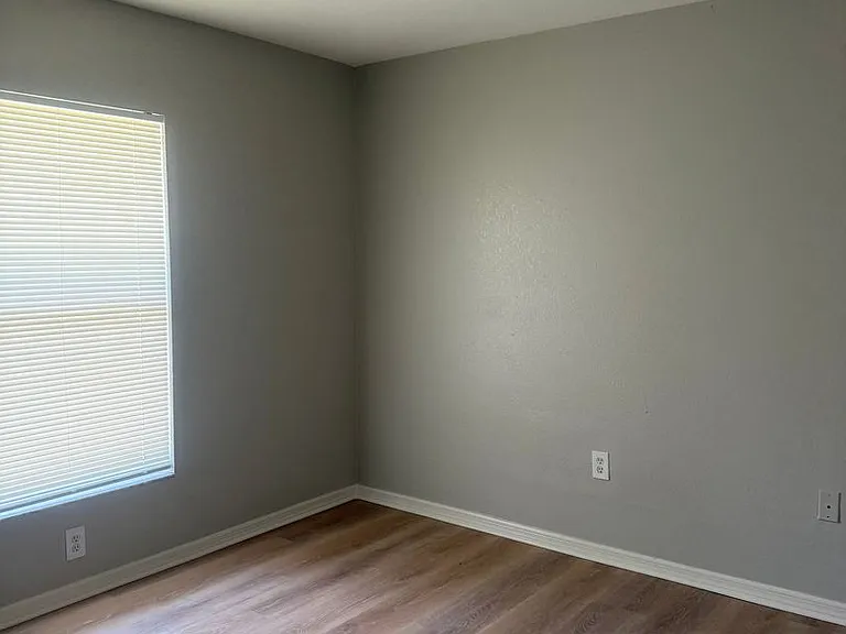 1020 Hagle Park Rd — Photo 14
