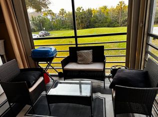 9235 SW 8th St APT 202, Boca Raton, FL 33428