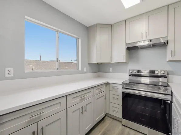 621 D St Unit 107, Chula Vista, CA 91910
