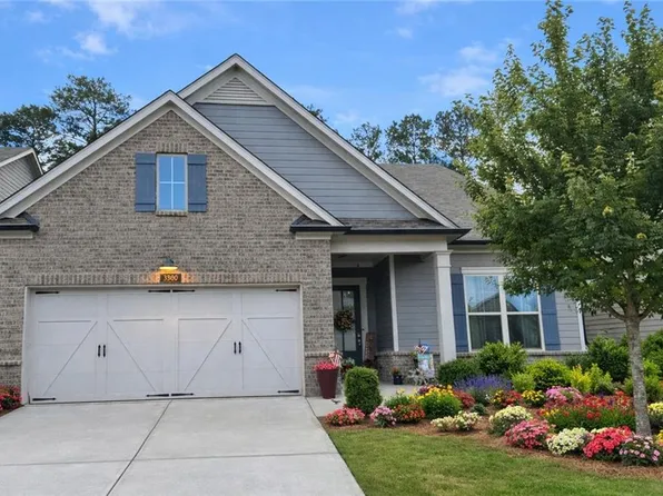 3380 Steinbeck St, Cumming, GA 30041