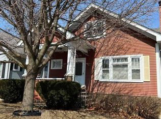 2906 Mitchell St, Racine, WI 53403