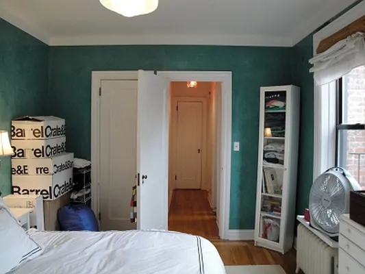 Sold by Citi Habitats | media 17