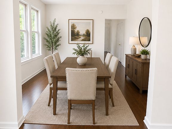 Dining room (virtually staged)
