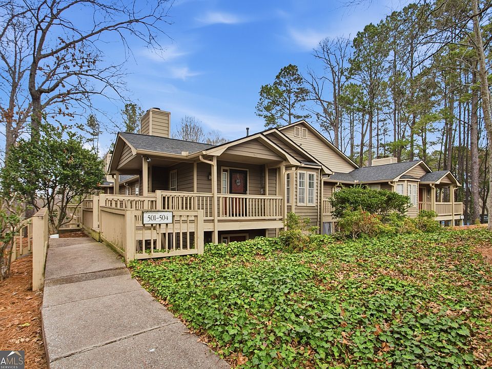 1st image of 501 Country Park Dr SE