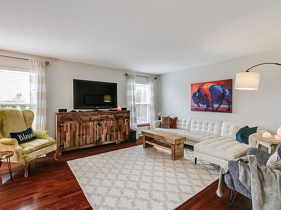 22812 Deer Meadow Dr-large-005-4-S3A2673