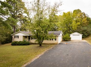 19 Townsend Cir, Parsons, TN 38363