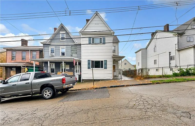 729 Boquet St photo 1
