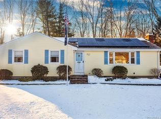 60 Carriage Rd, Bristol, CT 06010