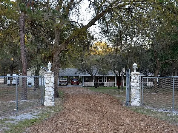 15518 Renee Ln, Hudson, FL 34669