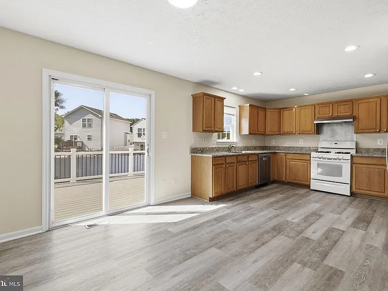 2801 Profitt Path — Photo 4