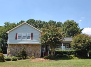 2944 Blankenship Loop, Lilburn, GA 30047