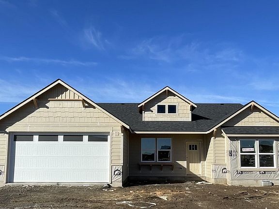 2nd image of 3249 NW Canyon Dr #129