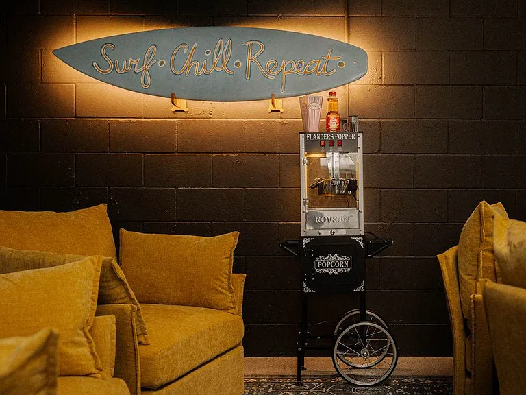 Building's Lounge