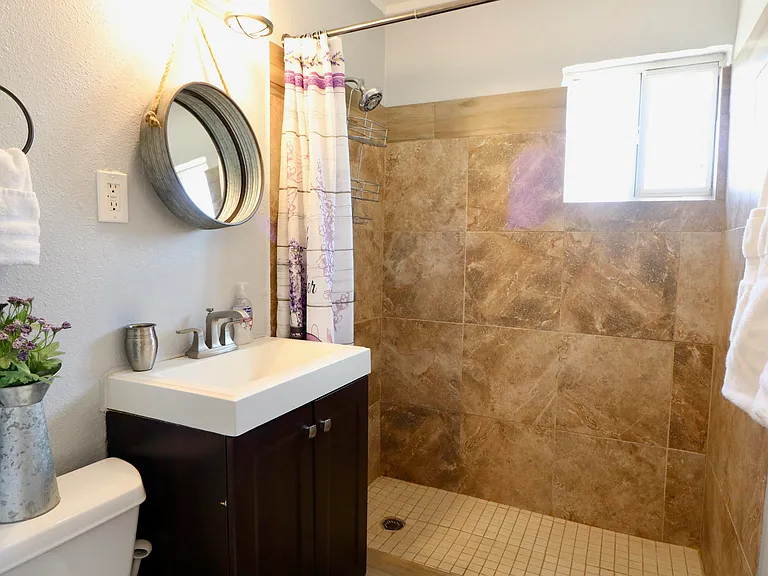1216 Brookhaven Dr — Photo 32