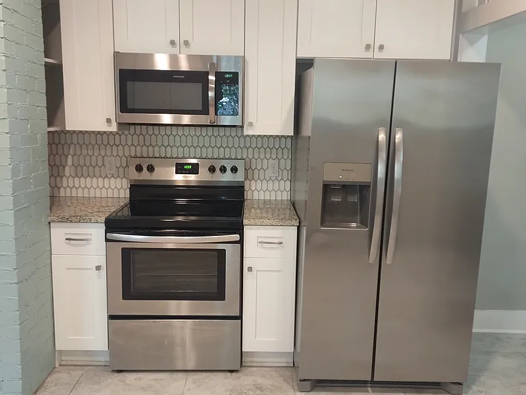206 W High Ave — Photo 34