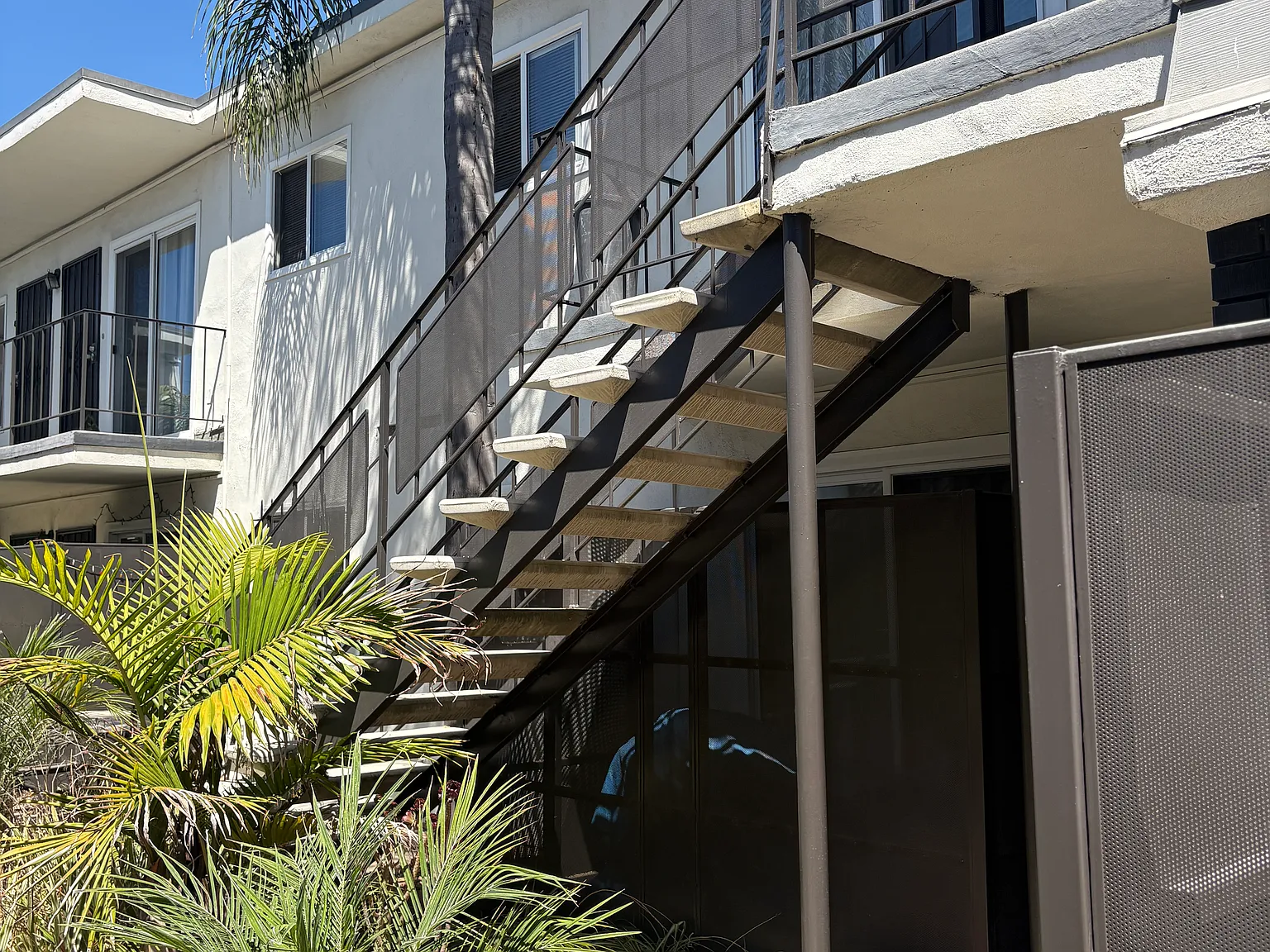 2 bed, $2,495 — Photo 3