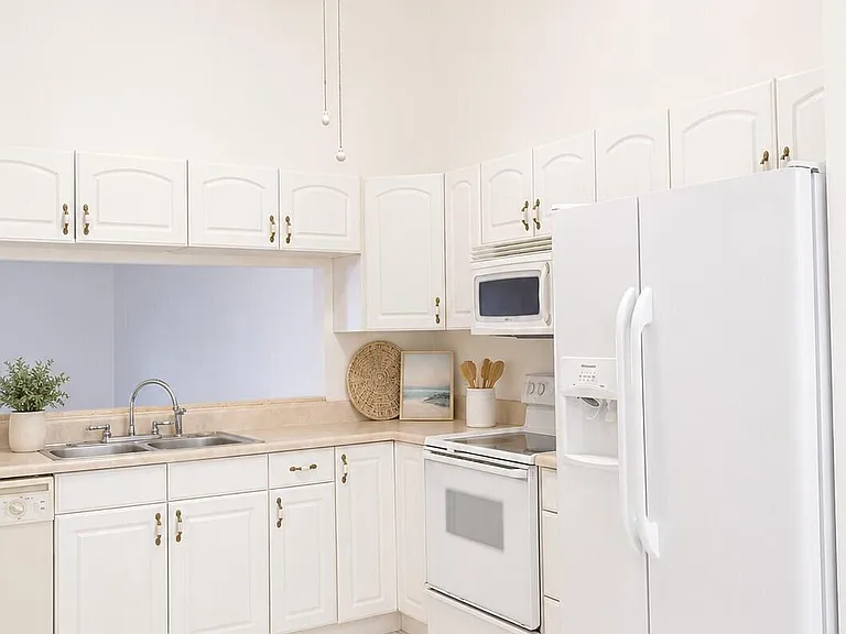 754 S Orlando Ave #206 — Photo 5