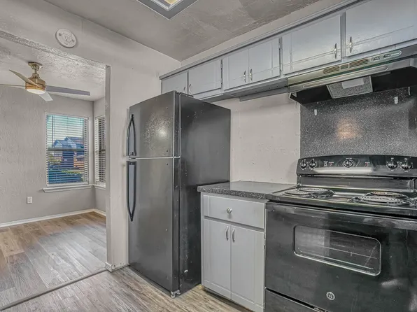 4028 NW Ozmun Ave APT A, Lawton, OK 73505