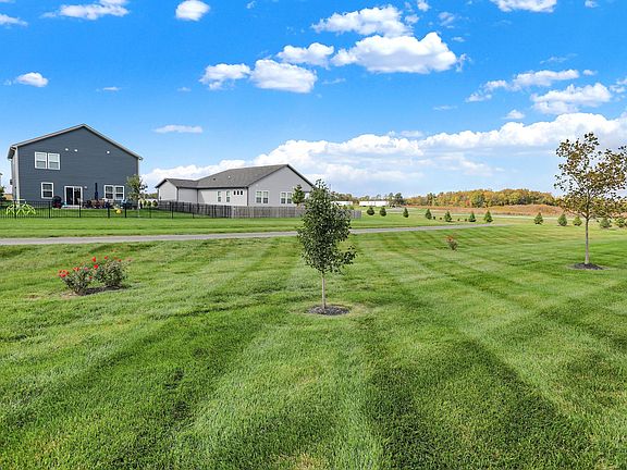 4th image of 20242 Willenhall Ct