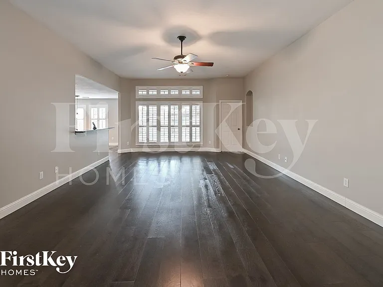 16611 Cypress Marsh Ct — Photo 2