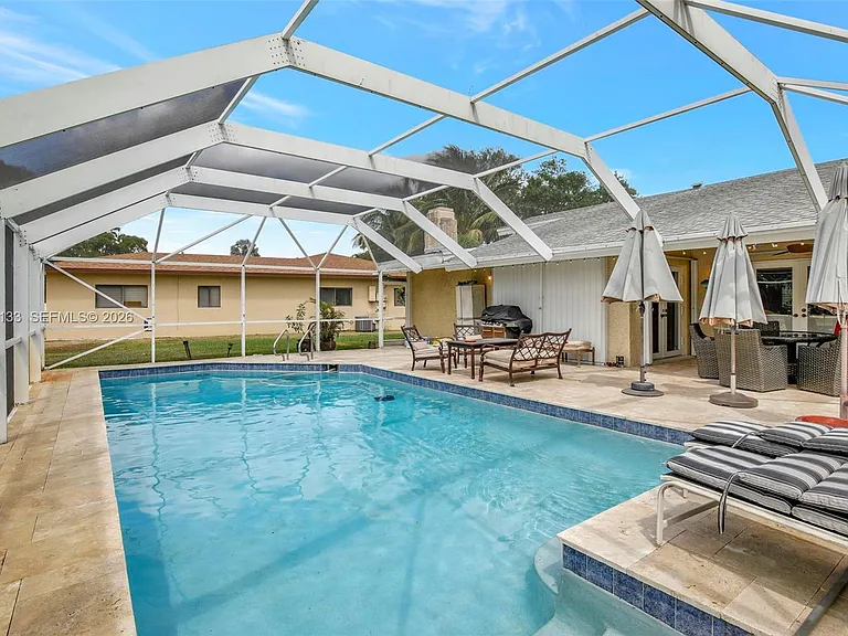5320 SW 21st Ct — Photo 42
