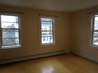 9 Newcastle Rd, Brighton, MA 02135