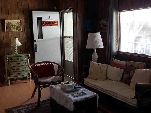 5th image of 5851 Eureka Ln #94