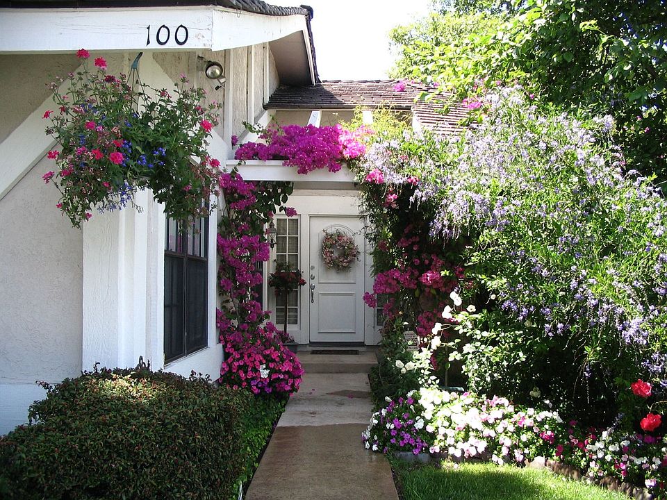 Open House Sunday July 29, 12:00pm to 5:00pm