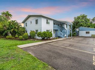 1670 Laurel St APT 205, Sarasota, FL 34236