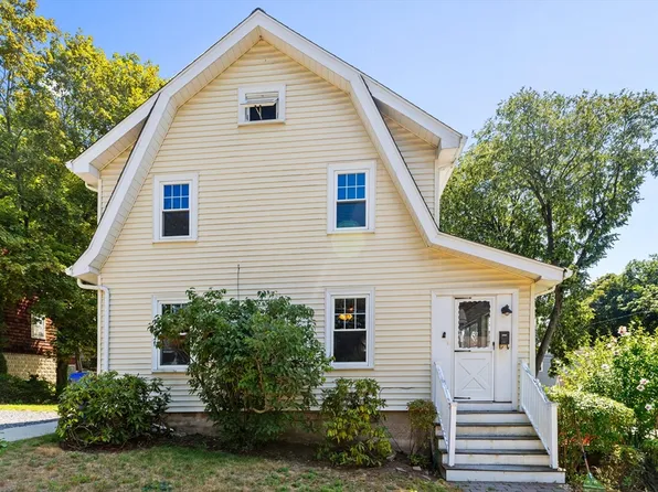 6 Peter Tufts Rd, Arlington, MA 02474
