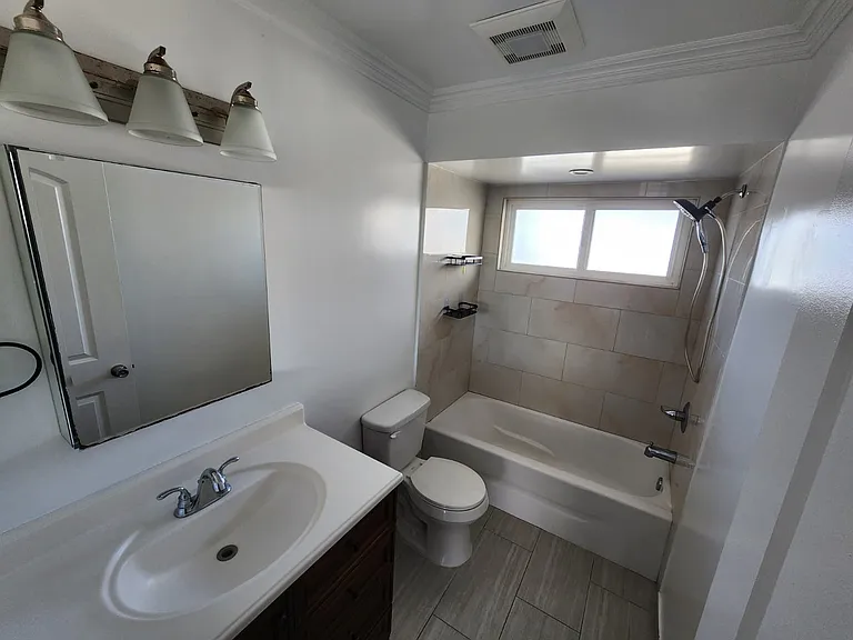1745 Maple Ave #79 — Photo 11