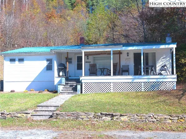 9752 Old Highway 16 Highway, Crumpler, NC 28617