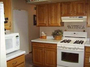 2233 Jaeger Dr, Dubuque, IA 52003