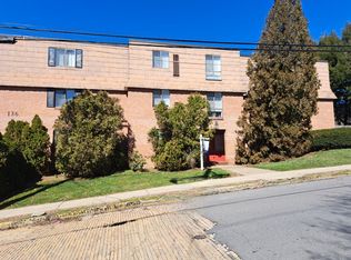 Essex House, Pittsburgh, PA 15202