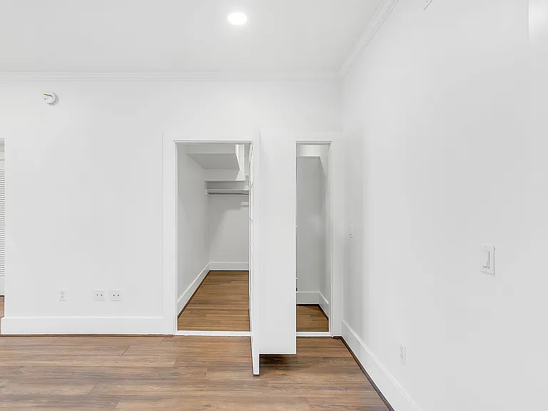 The Harlan Residences — Photo 6