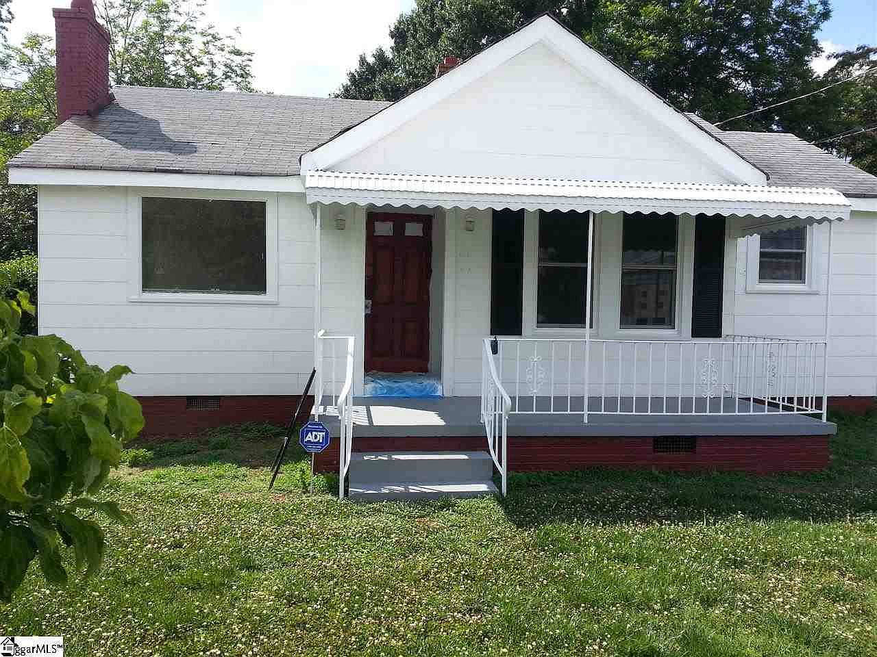 301 Perry Rd, Greenville, SC 29609 Zillow