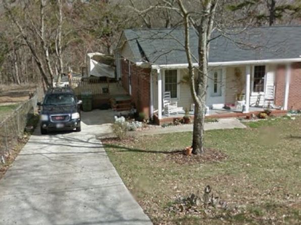 208 Vista Cir
