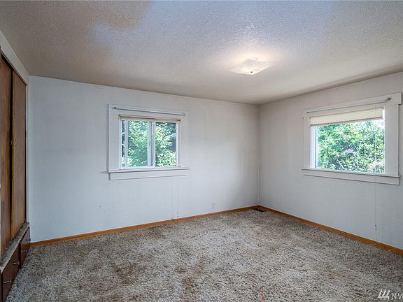 5th image of 6503 Vista Dr