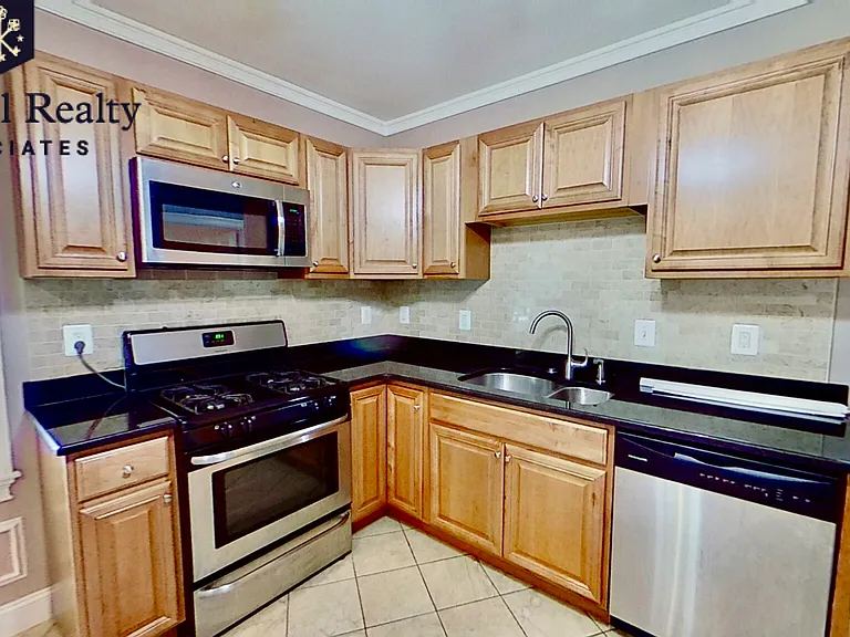 40 Turner St #1 — Photo 42