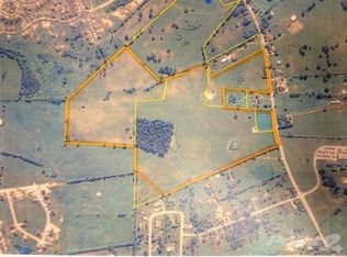1300 Fox Creek Rd, Lawrenceburg, KY 40342