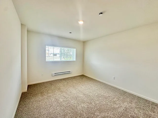 2267 Glacier St — Photo 13