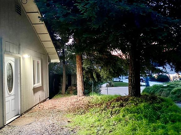 2nd image of 7635 Westover Ct