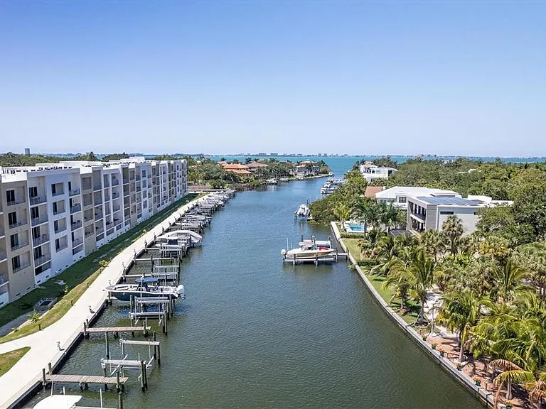 1709 N Tamiami Trl #201 — Photo 22