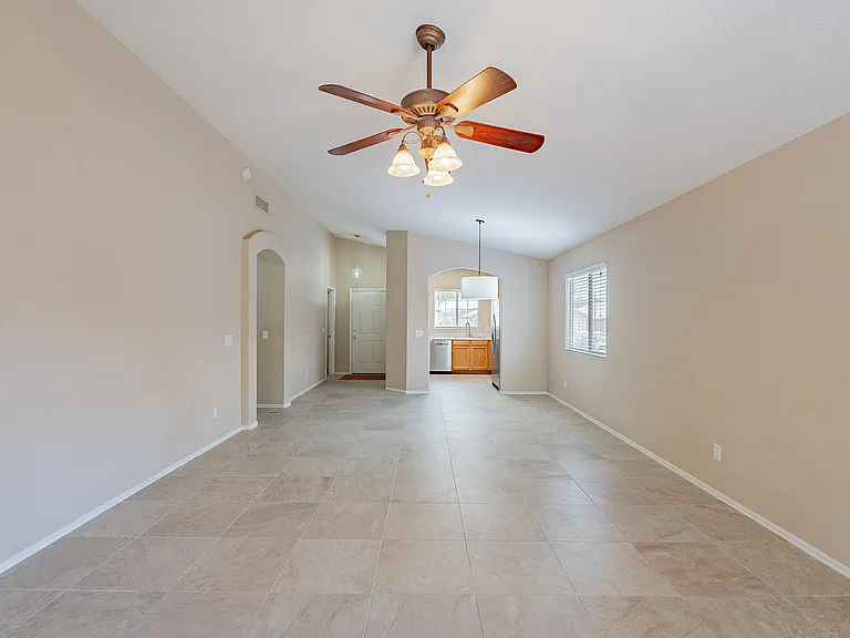 4504 W Sun Quest St — Photo 14