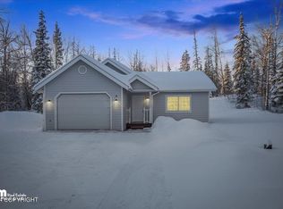 2960 N Ravens Flight Dr, Wasilla, AK 99654