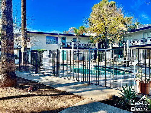 820 E Maryland Ave #7 Photo 1