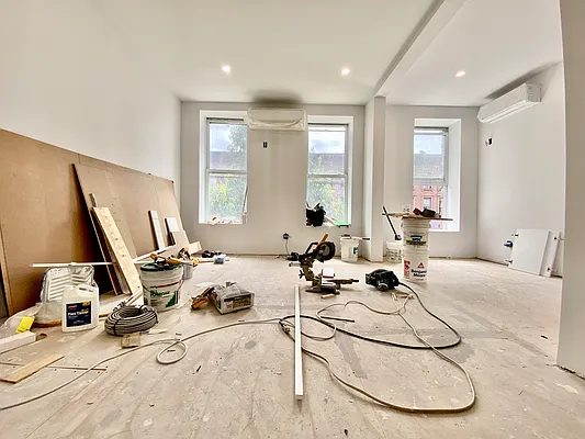 Rented by Compass | media 12