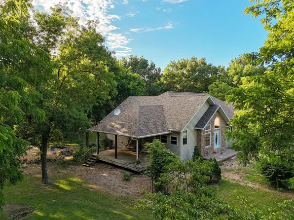 141 E 470th Road, Fair Play, MO 65649