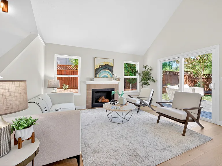 726 Buena Vista Pl — Photo 41