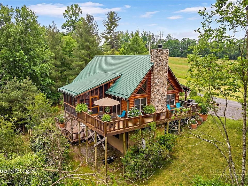 1st image of 203 Waterwood Drive